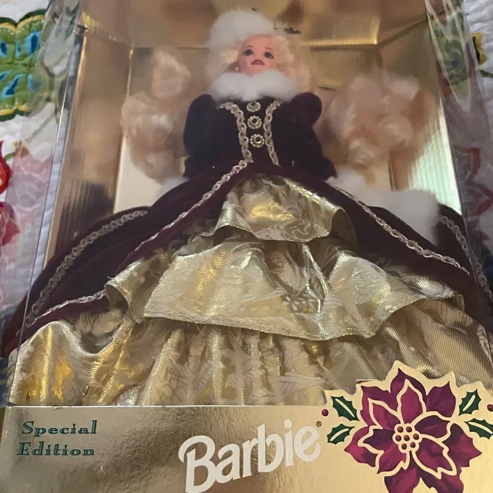 1996 Holiday Barbie. New in box. - Picture 3 of 7